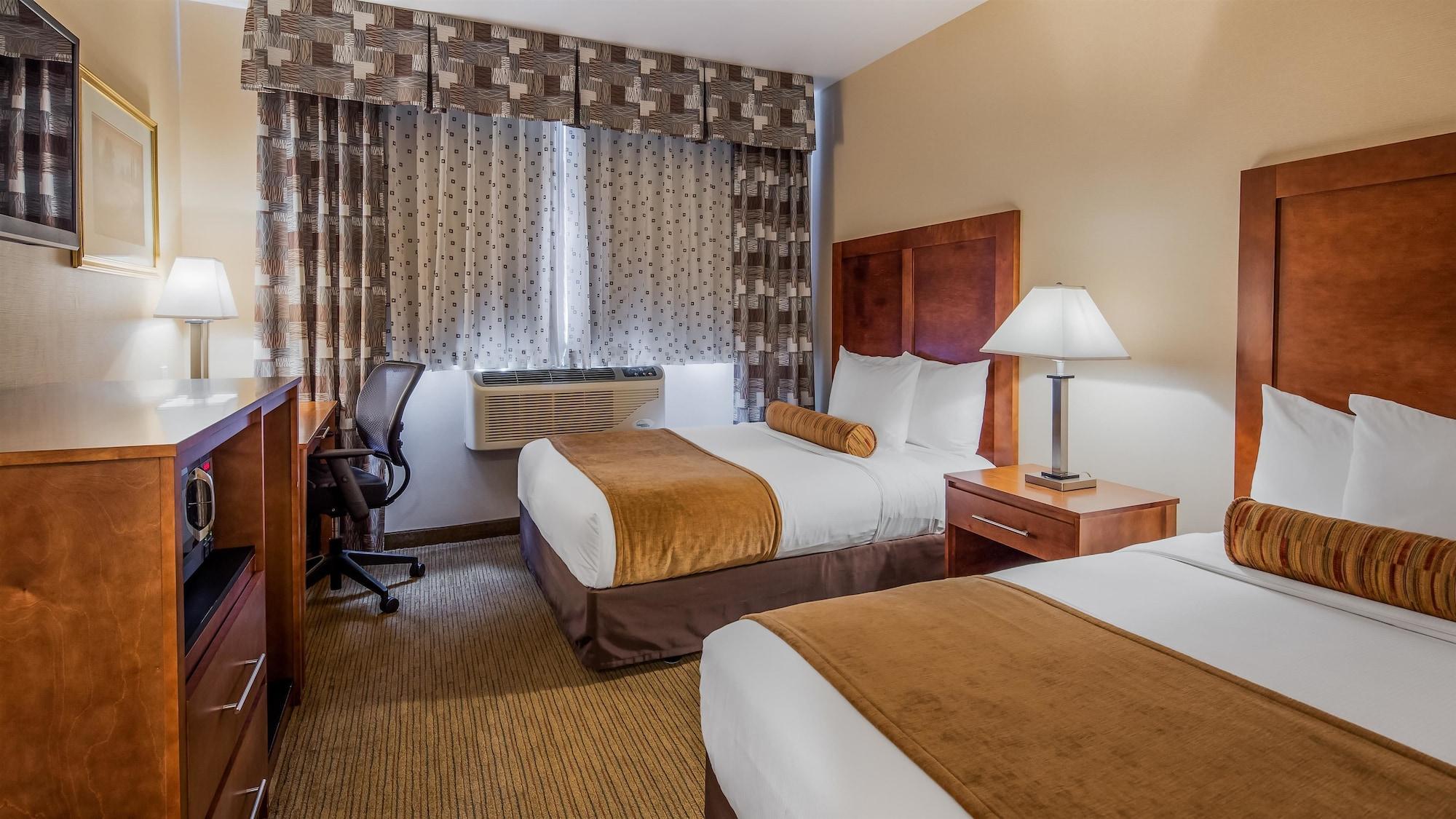 Best Western Plus Arena Hotel New York Luaran gambar