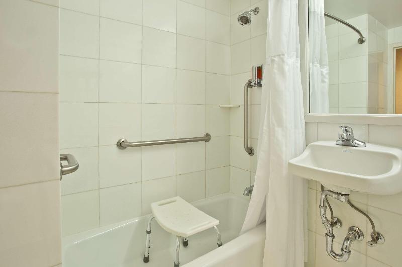 Best Western Plus Arena Hotel New York Luaran gambar
